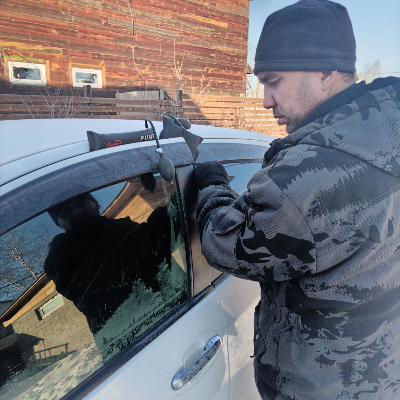 вскрытие авто в Иркутске